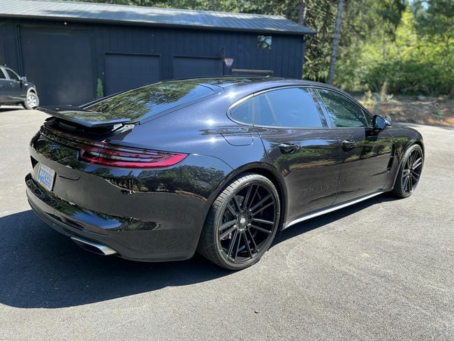 what happens at a mobile detailing service